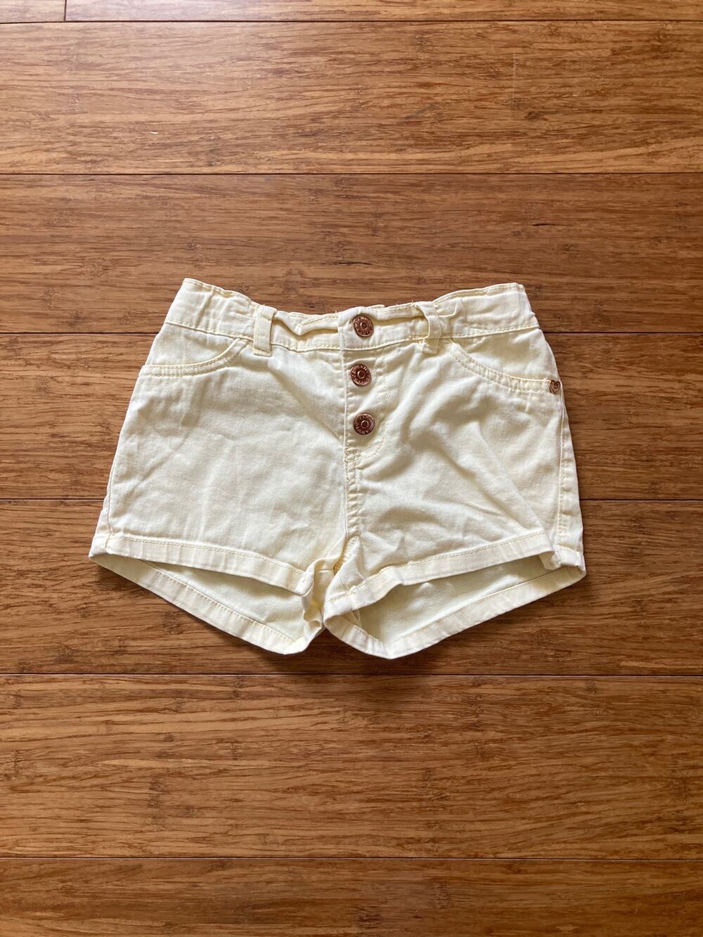 Vince Camuto Yellow Shorts, Size 8